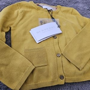 *NWT" Burberry kids' cardigan/sweater in size 3Y